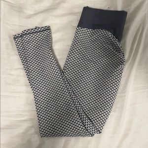 Scrunch butt leggings